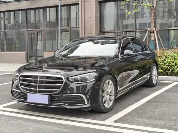 Mercedes-Benz S-Class 2022