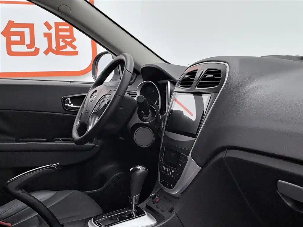 GAC Motor Trumpchi GS5 2014 — фото 22