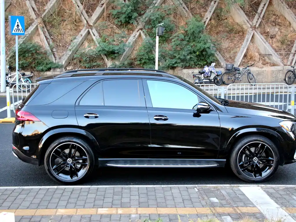 Mercedes-Benz GLE 2025 — фото 3