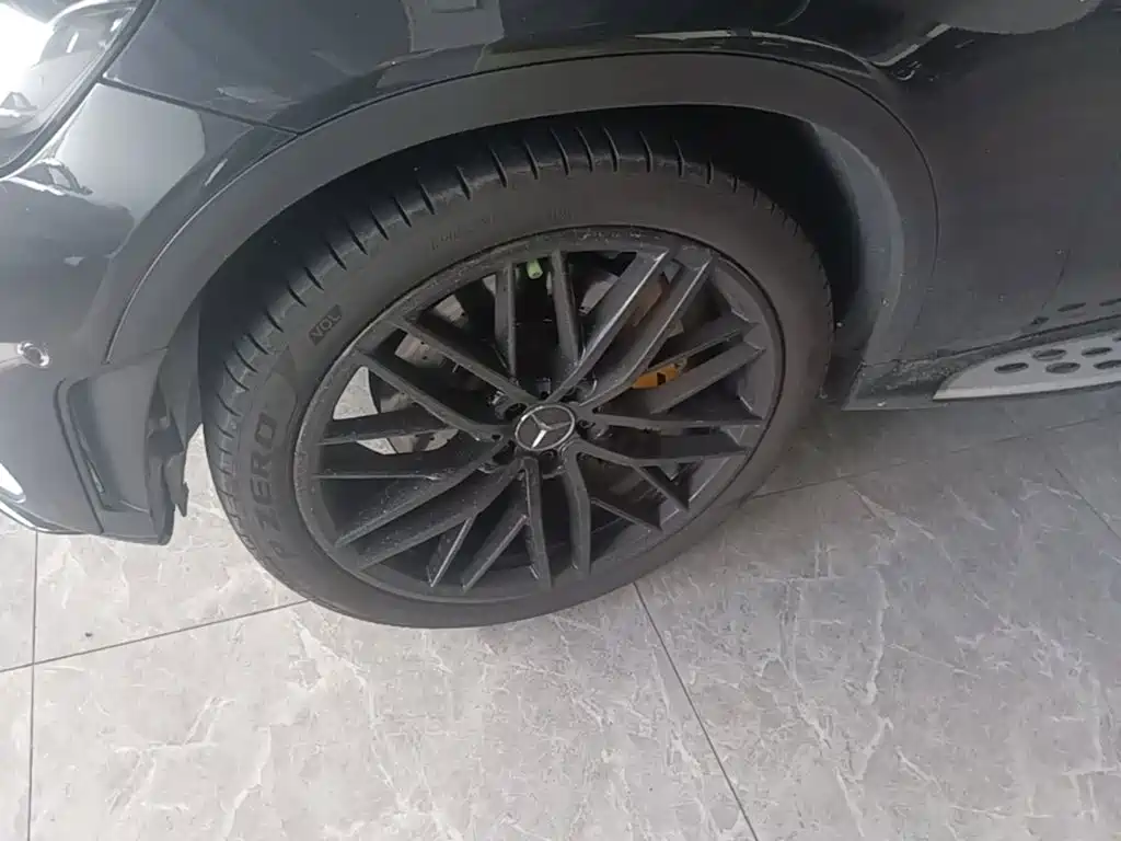 Mercedes-Benz GLC AMG 2020 — фото 23