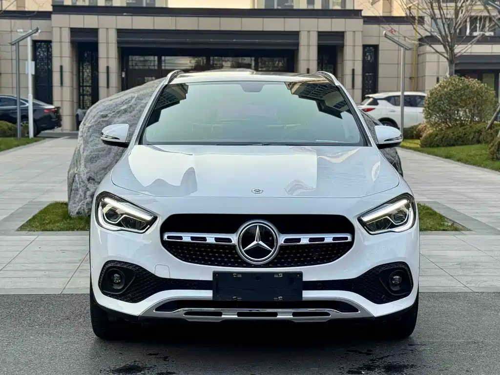Mercedes-Benz GLA 2021 — фото 2