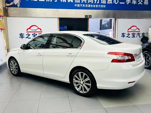 Peugeot 408 2017