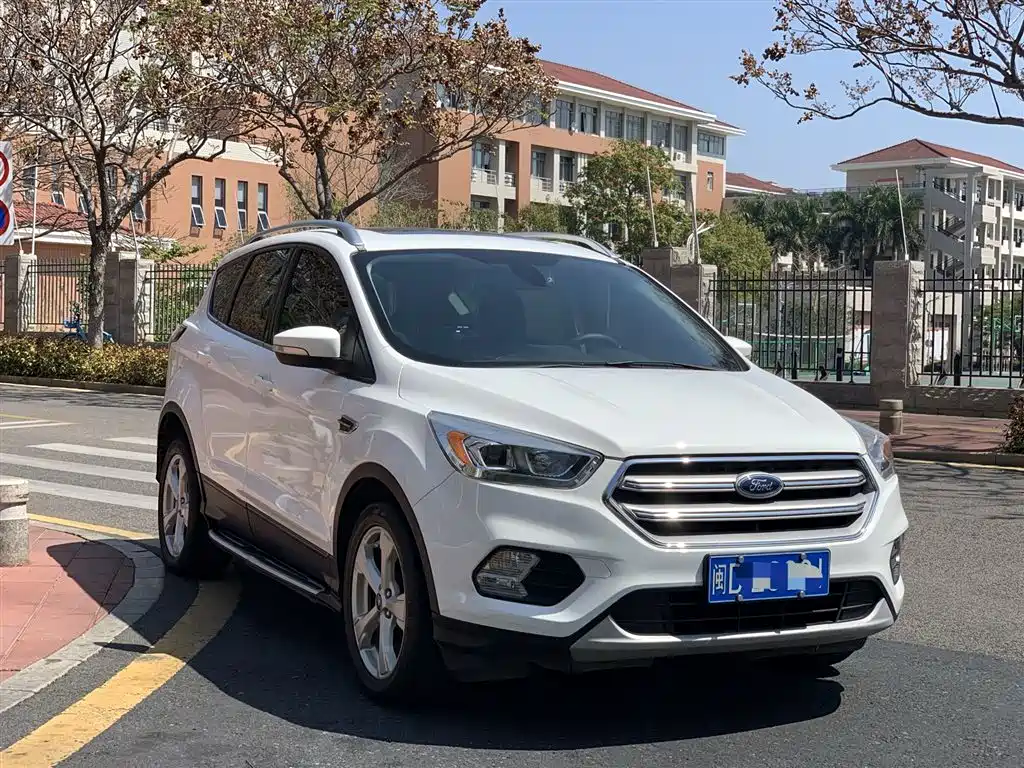 Ford Kuga 2018 — фото 3
