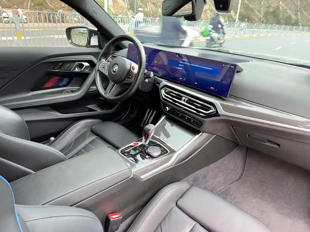 BMW M2 2024