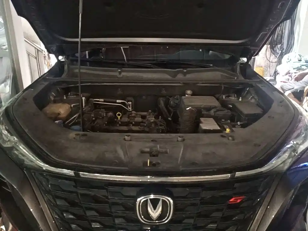 Changan CS75 PLUS 2021 — фото 20