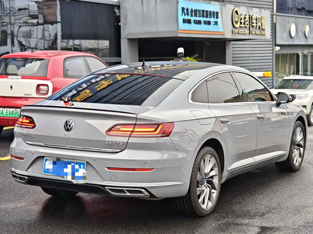 Volkswagen CC 2023 — фото 3
