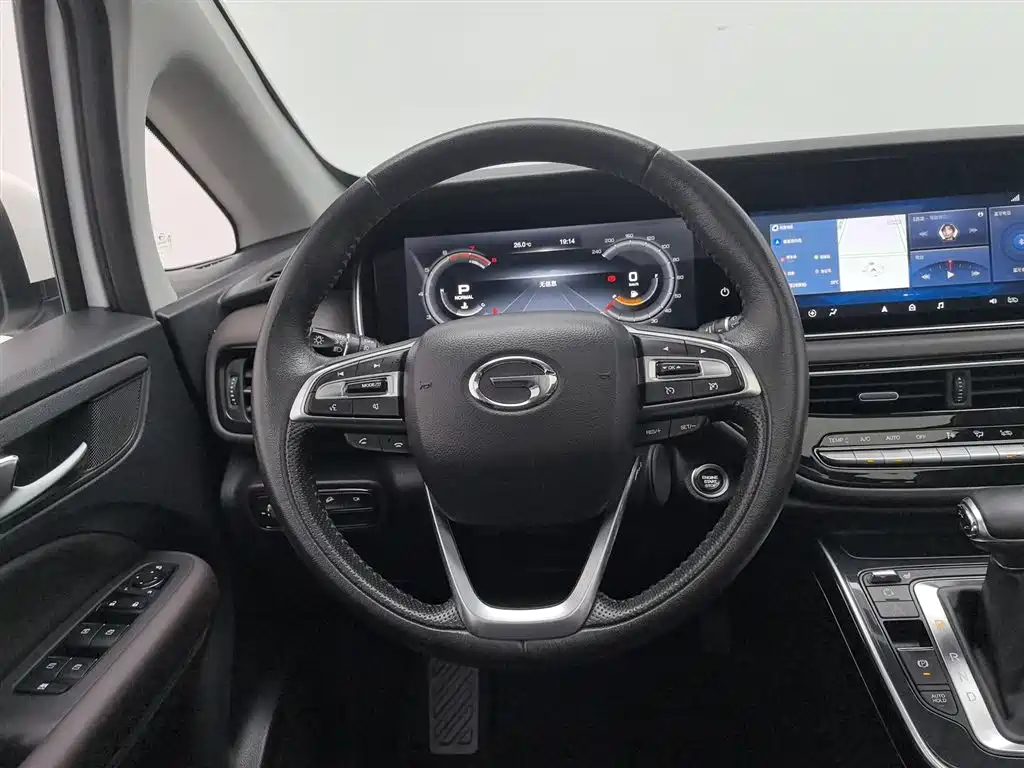 GAC Motor Trumpchi M6 2019 — фото 11