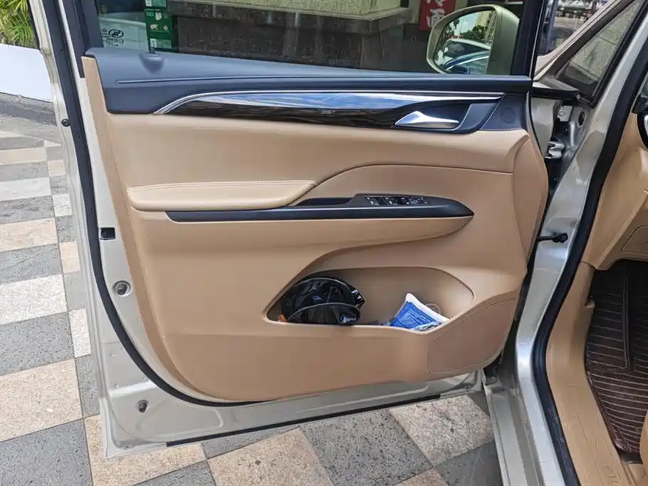 Buick GL8 2018