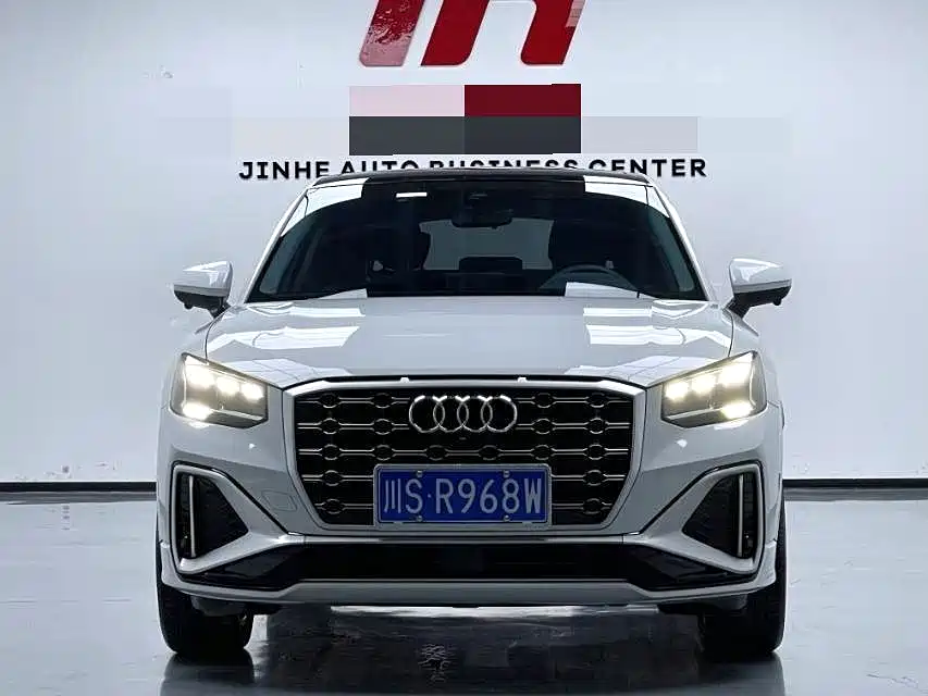 Audi Q2L 2022