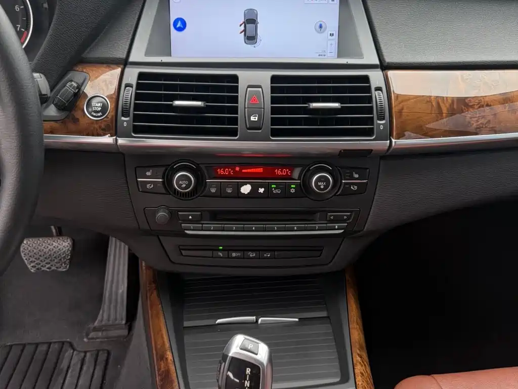 BMW X5 2013 — фото 10
