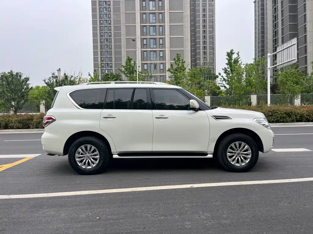 Nissan Patrol 2020 — фото 4