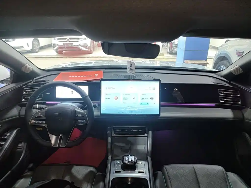 BYD Qin L 2025 — фото 10