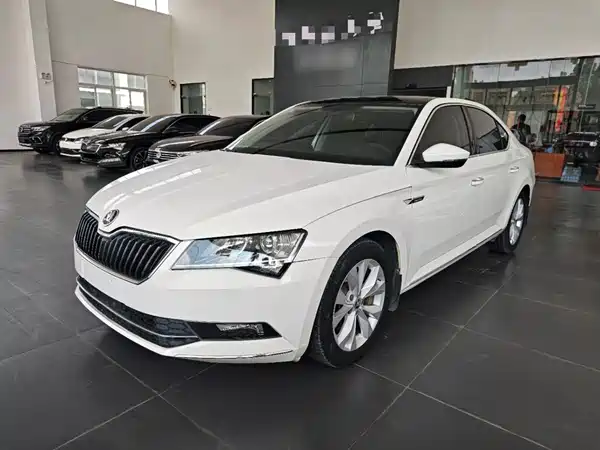 Skoda Superb 2019