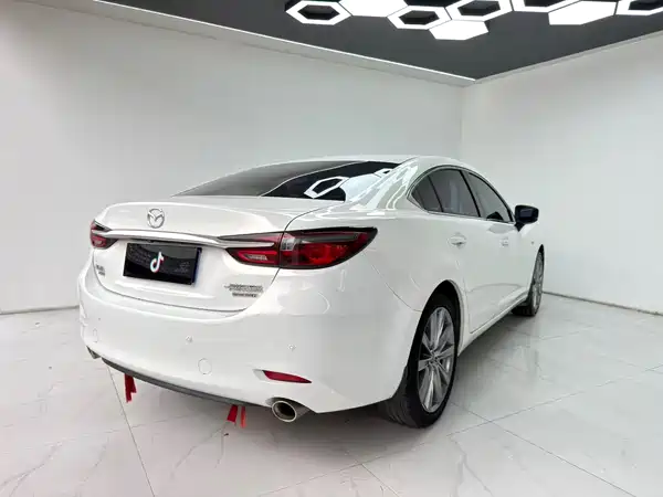 Mazda Atenza 2021