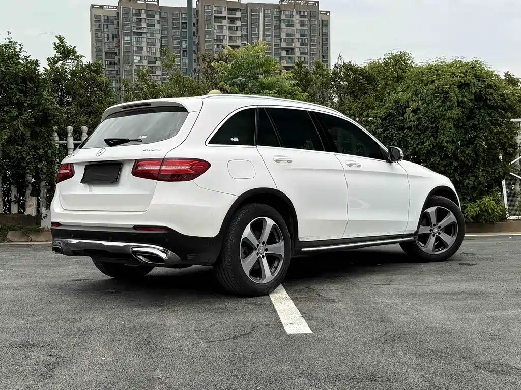 Mercedes-Benz GLC 2016 — фото 7