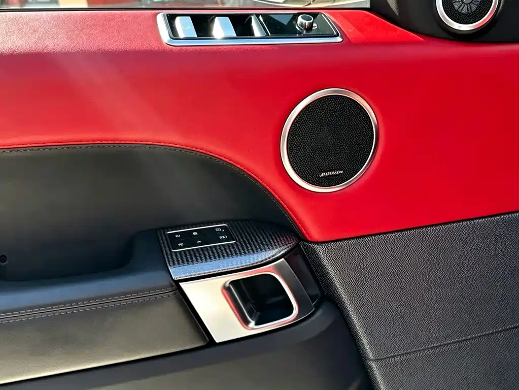 Land Rover Range Rover Sport 2020 — фото 12