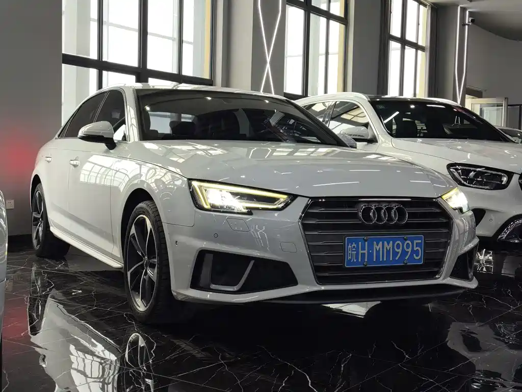 Audi A4L 2019