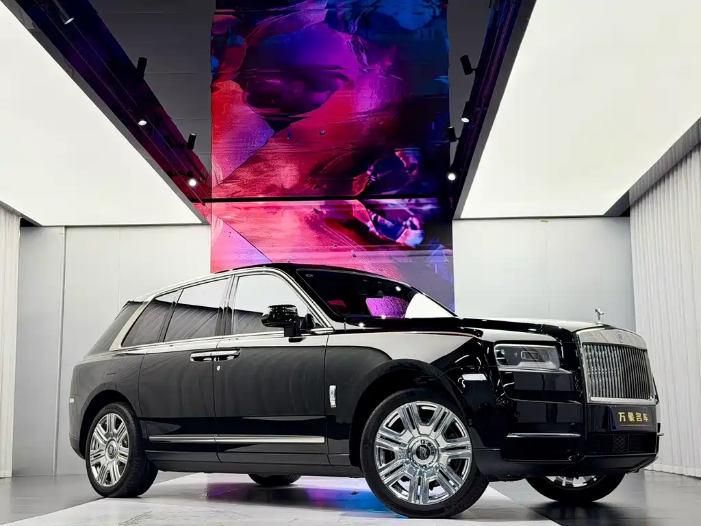 Rolls-Royce Cullinan 2020 — фото 7