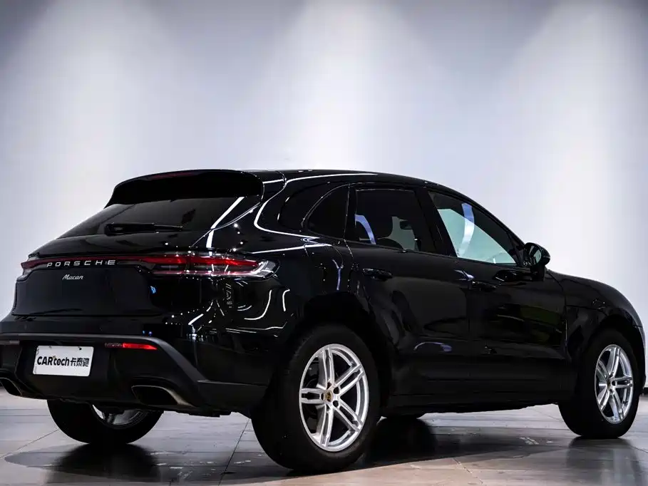 Porsche Macan 2025 — фото 9