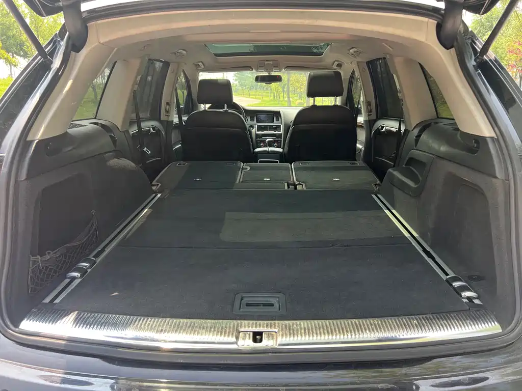 Audi Q7 2015 — фото 23