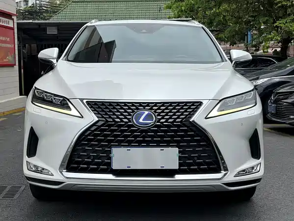 Lexus RX 2022