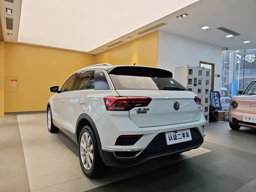Volkswagen T-Roc 2019 — фото 26