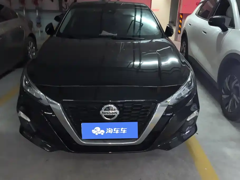 Nissan Teana 2023