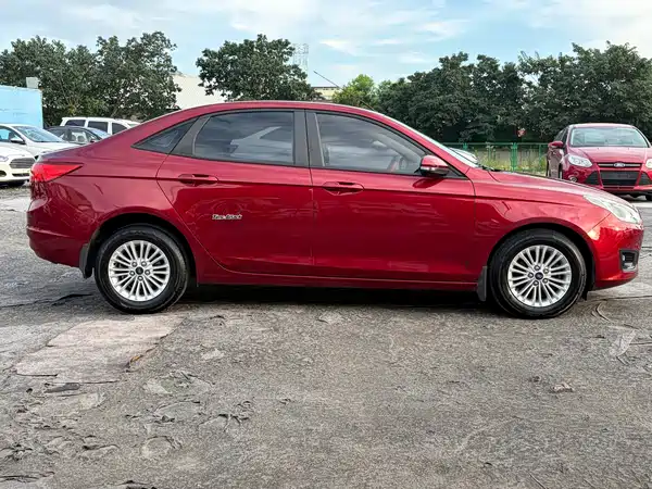 Ford Escort 2015