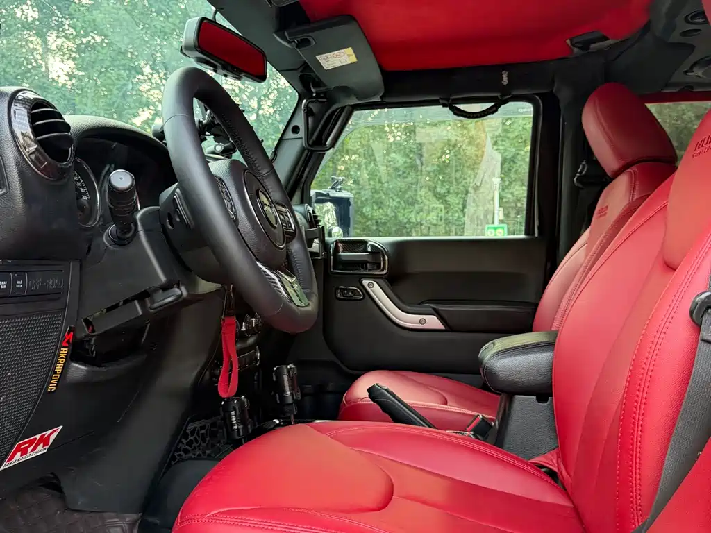 Jeep Wrangler 2014 — фото 19