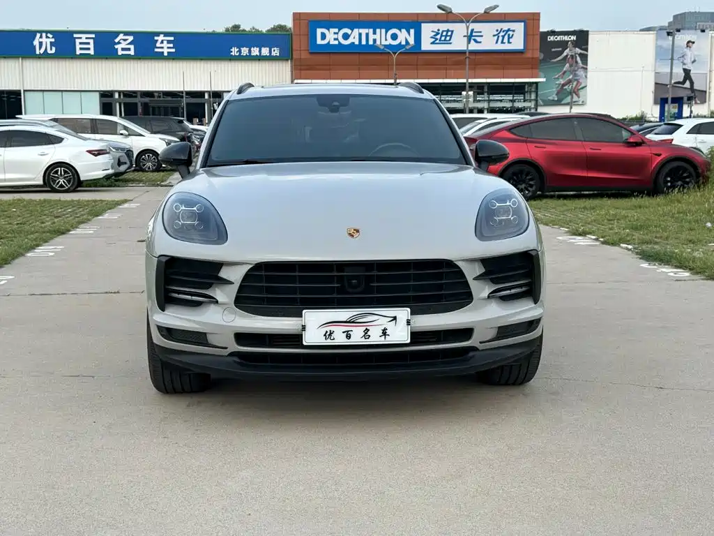 Porsche Macan 2020 — фото 13