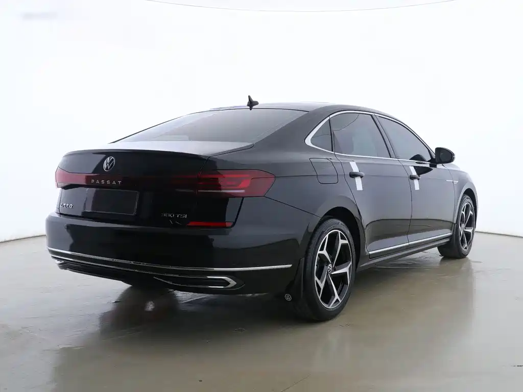 Volkswagen Passat 2024