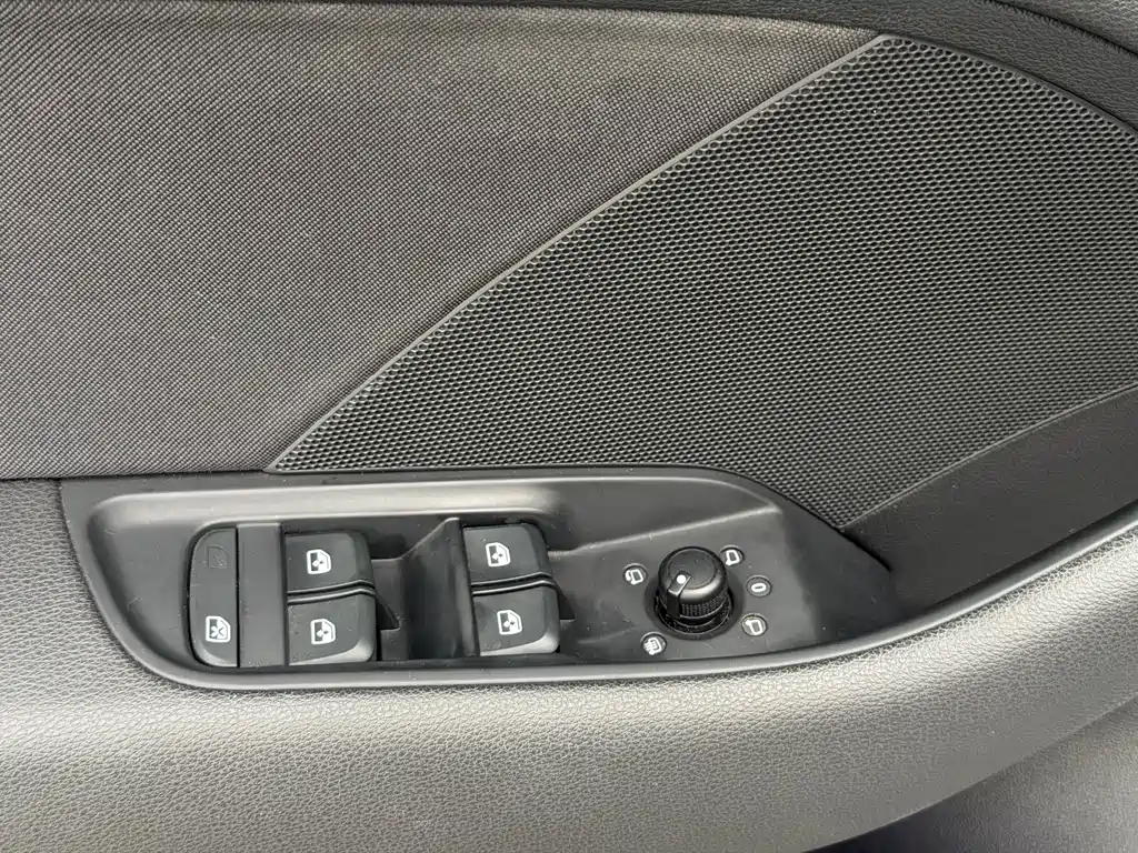 Audi A3 2021 — фото 11
