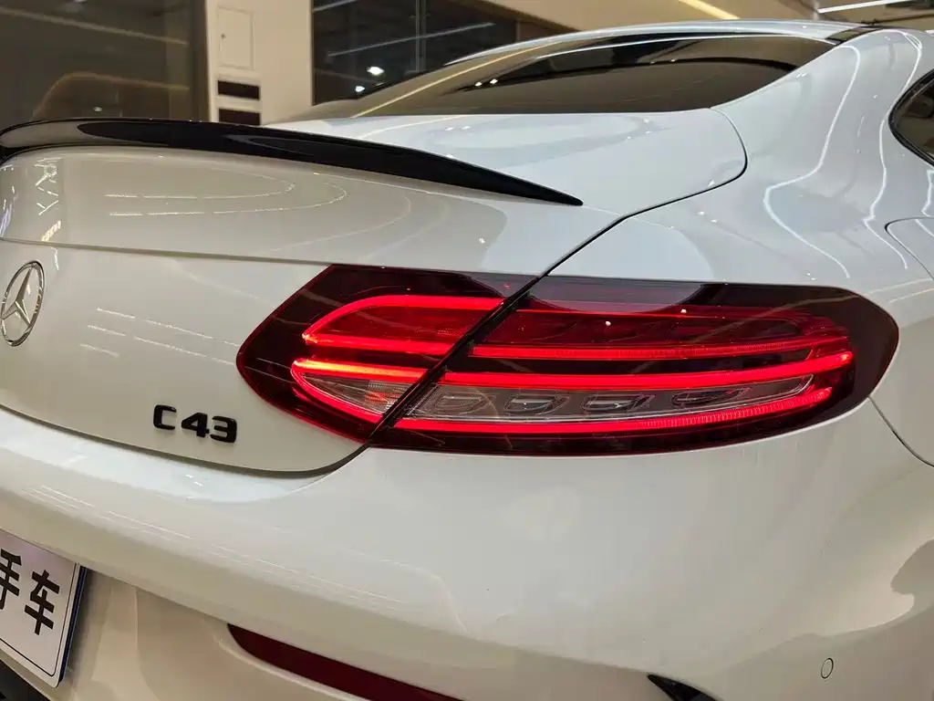 Mercedes-Benz C-Class AMG 2021 — фото 23