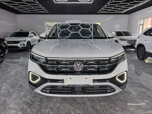 Volkswagen Tayron 2023