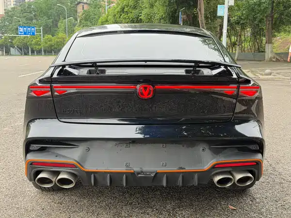 Changan UNI-V 2025
