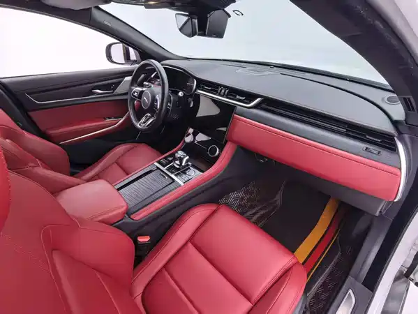 Jaguar XFL 2022