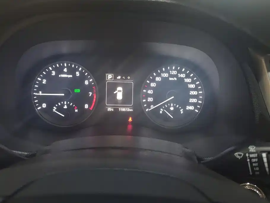 Hyundai Tucson 2017 — фото 14