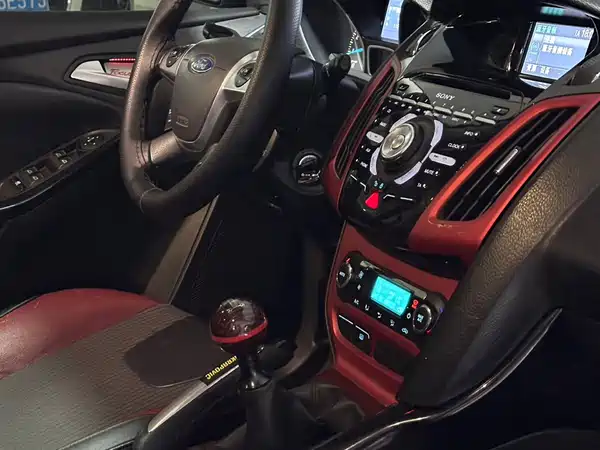 Ford Focus 2012