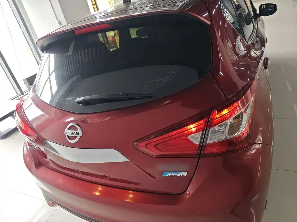 Nissan Tiida 2019 — фото 4
