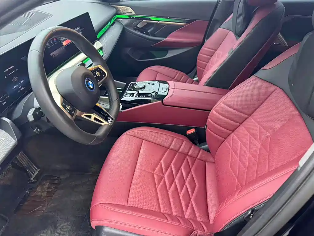 BMW i5 2025 — фото 8