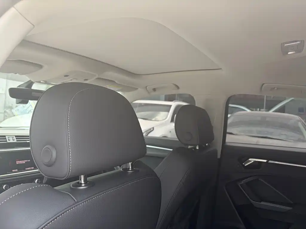 Audi Q3 Sportback 2022 — фото 8
