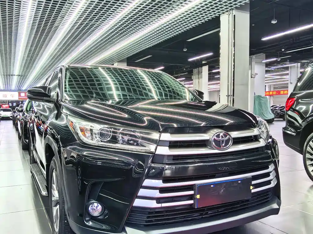 Toyota Highlander 2019 — фото 2