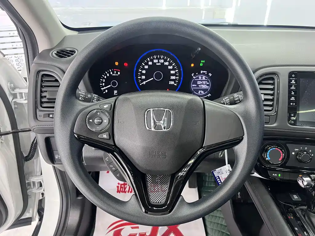 Honda Vezel 2022 — фото 9