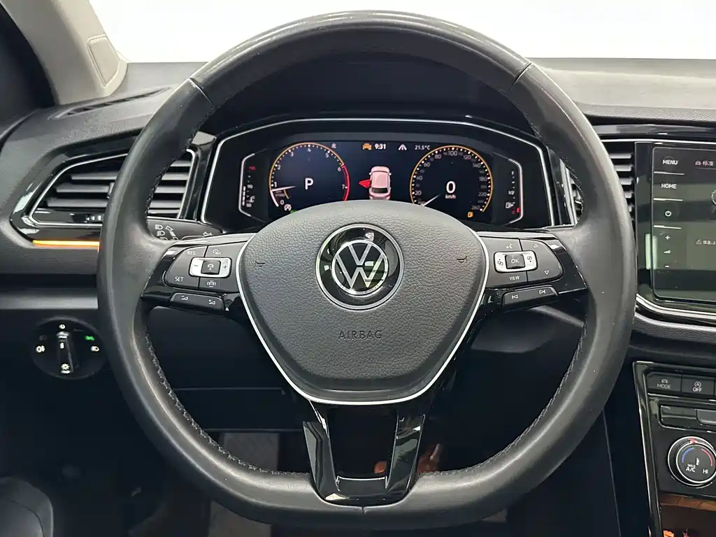 Volkswagen T-Roc 2022 — фото 12