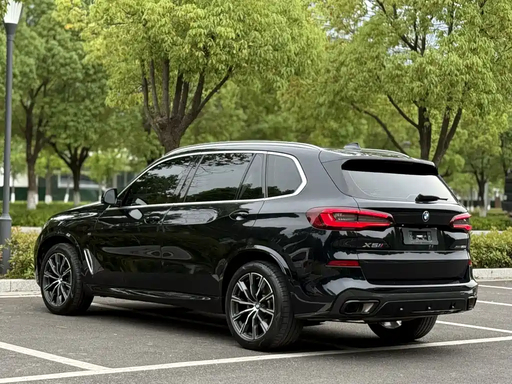 BMW X5 2023 — фото 13
