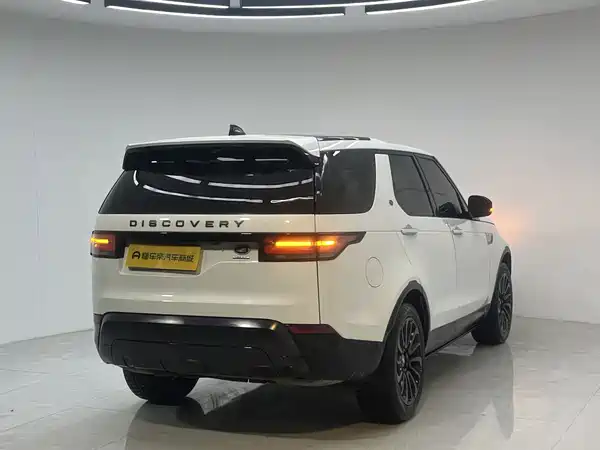 Land Rover Discovery 2018