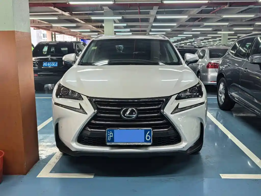 Lexus NX 2015