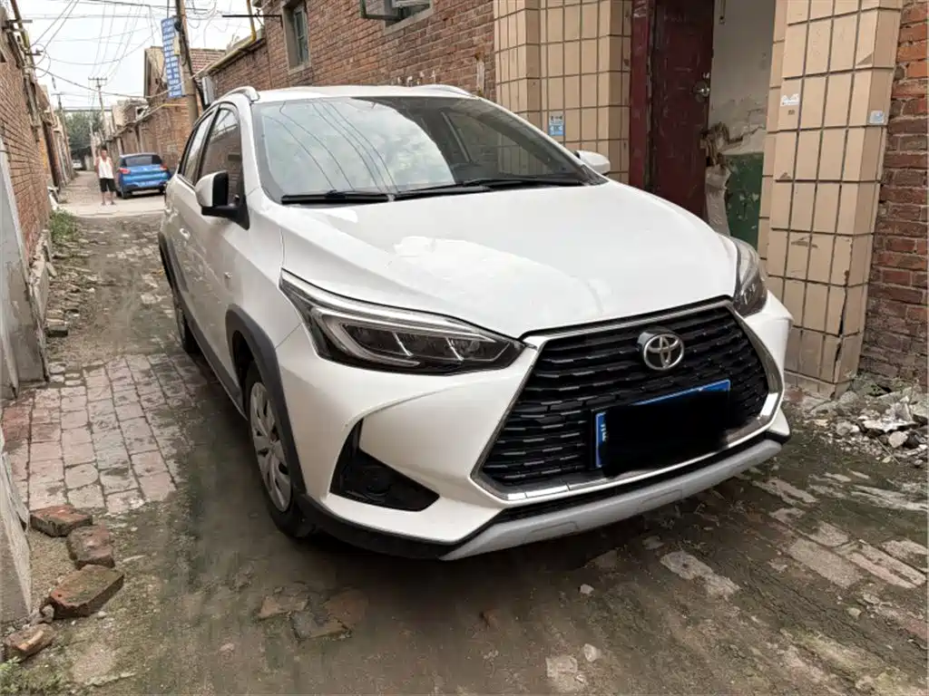 Toyota Yaris L 2019