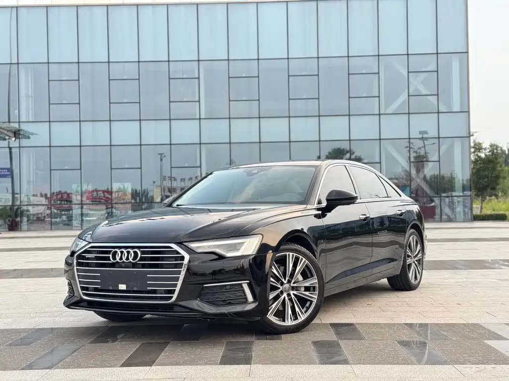 Audi A6L 2020 — фото 1