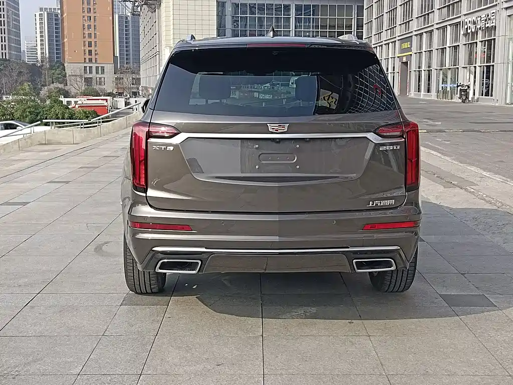 Cadillac XT6 2020 — фото 7